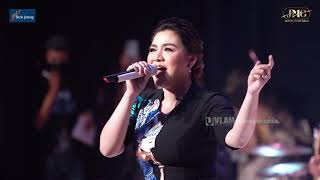 VICKY SHU - MARI BERCINTA  - JATENG MUSIK AWARDS