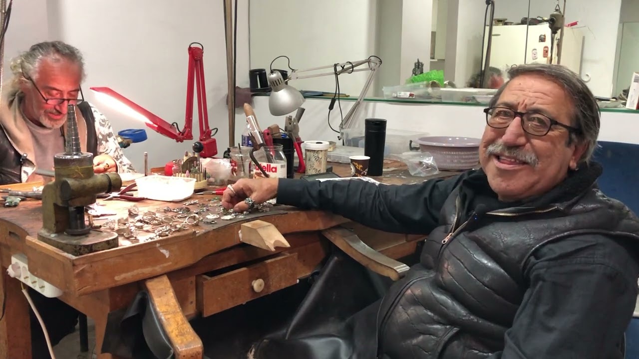 104; SON ERMENİ USTALAR; GÜMÜŞ VE ALTINA HAYAT VEREN  ALBER VE ISTEPAN YEĞPAYRLAR