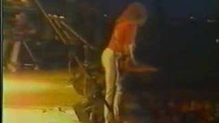 Y&T - Forever (Live): Reading Festival 1982 chords