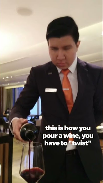 windah basudara ketika jadi waiter😱😱