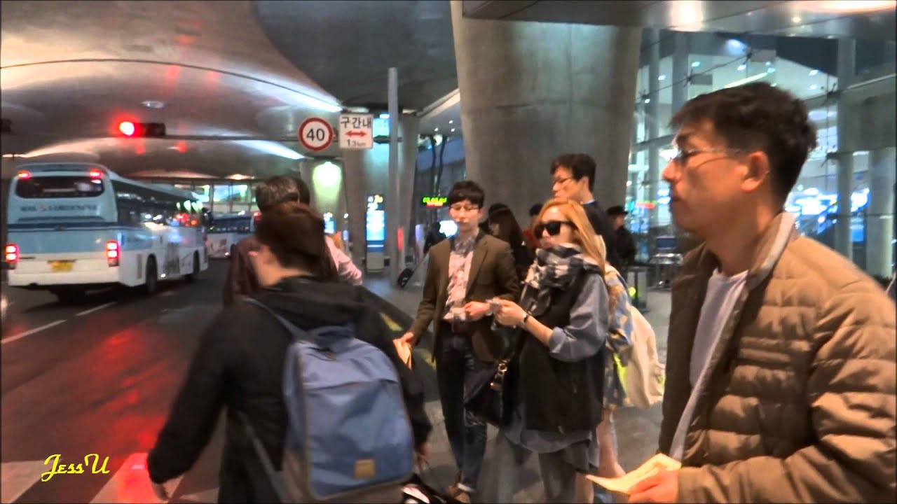 130402 Airport jessica