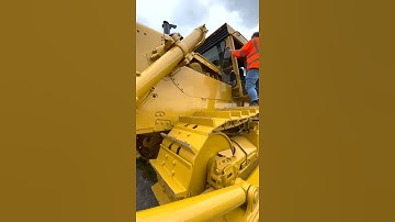 Amazing Cat D9H Dozer Restoration #shorts