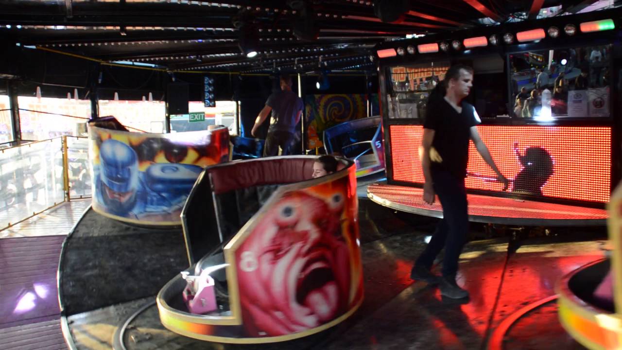 Albert Evans Atmosphere Creator Waltzer - Hull Fair 2016