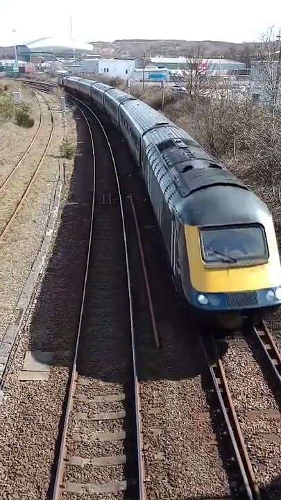 5 car ScotRail HST arrives into Aberdeen from Glasgow #shorts #train #class43 #hst #subscribe.