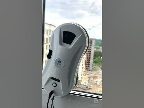 Робот-мойщик окон Cleanbot Ultraspray с разбрызгивателем - YouTube