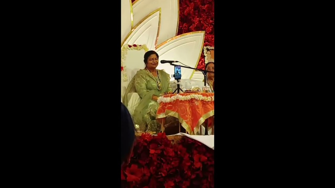 Highlight 1:00 – 6:00 from Maneesha malviya vlog/Divine Mona Bhagwan ji