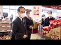 埼玉県の大野知事が川越南古谷店を視察されました（祝　埼玉県150周年）