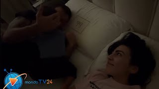 Giulia Salemi E Pierpaolo Pretelli Dolci Coccole Insieme Al Piccolo Kian