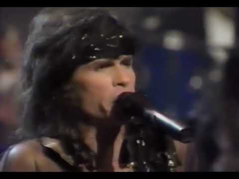 Eric Clapton, Buddy Guy, Richie Sambora & All Star Band   Sweet Home Chicago NYC 1990