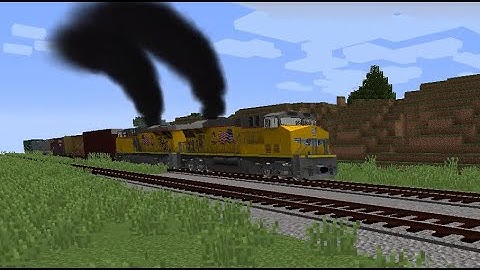 UP Manifest Rushes By! | Immersive Railroading