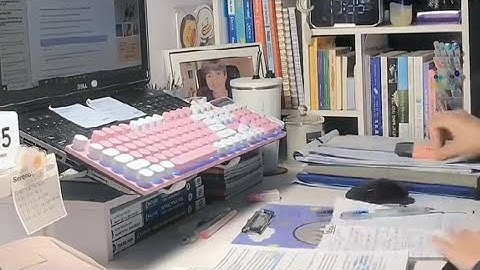 Động lực học tập THPTQG [STUDY MOTIVATION] Tốc độ thành công phải nhanh hơn tốc độ già đi của bố mẹ.