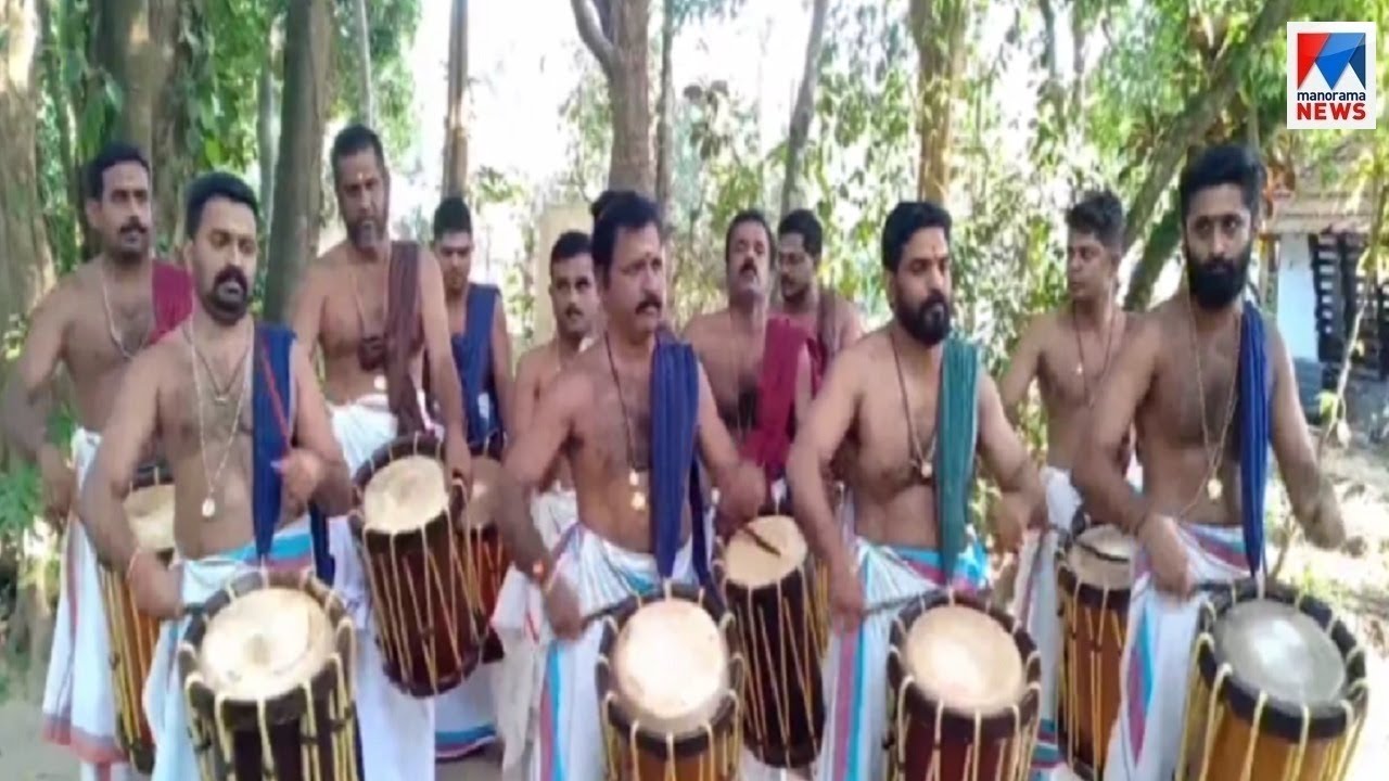 Kotan Anthikadan Sangam Melam at the foot of the Elanji tree waiting excitement  Anthikkad Team  Ilanjit