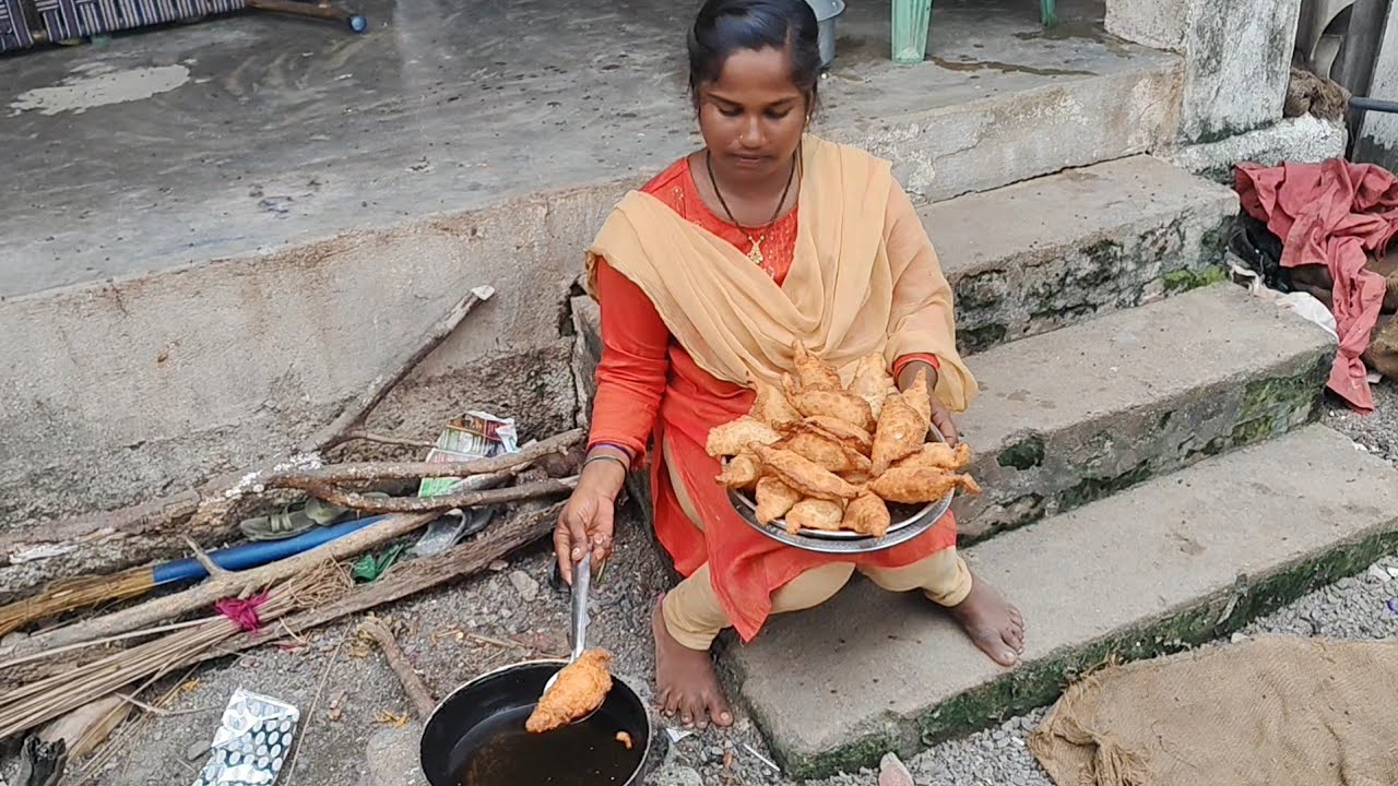 😍మా పిల్లల కోసం  రవ్వ కొబ్బెర బెల్లంతో కజ్జికాయలు చేశాను కానీ నాకు చిన్న కొడుకు తక్కువయ్యాడు 😭