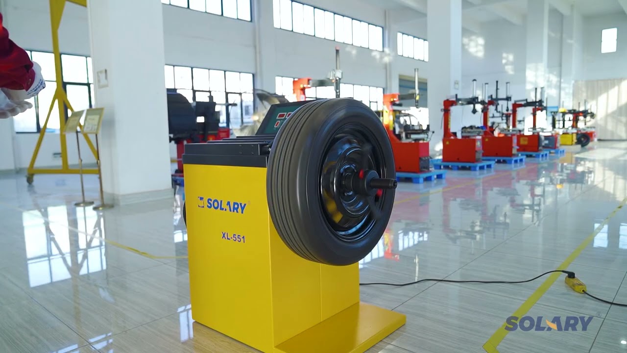 Tire Balancing Machine