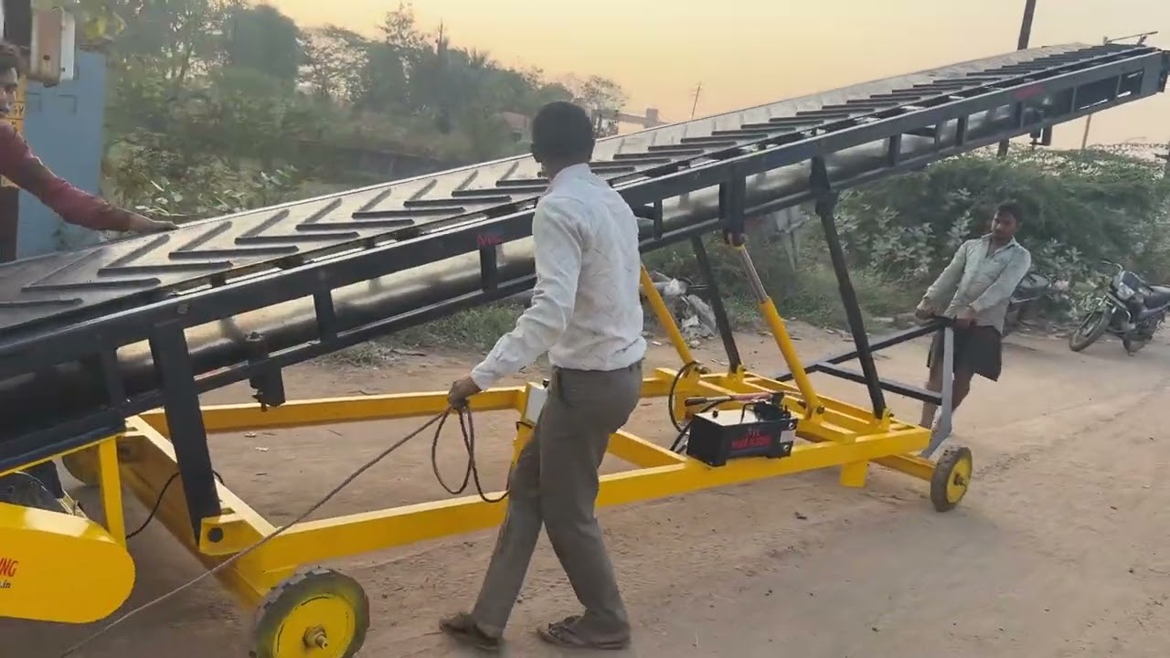 Truck Lodding Unloding conveyor 