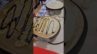 How it's made Crepe in KL Malaysia - Hot & Roll #foodie #yummy #food #foodlover #banana #chocolate