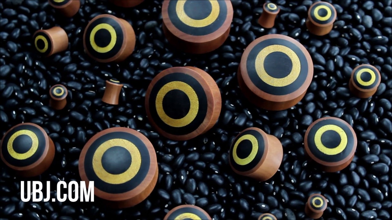 body piercing valparaiso Saba Wood Plugs with Target Arang Wood Inlay (2G - 1 & 1/2