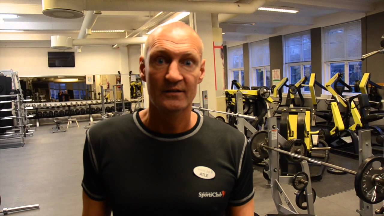 Bli med på en rundttur på Family Sports Club Fredrikstad YouTube