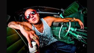 Yelawolf - Kickin' (Bass Boost)