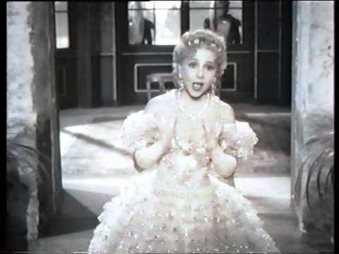 YouTube에서 Yvonne Printemps chante/sings Offenbach, 1949. 보기