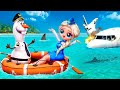 What Happened to Elsa and Anna on the Plane? 30 LOL OMG Hacks and Crafts