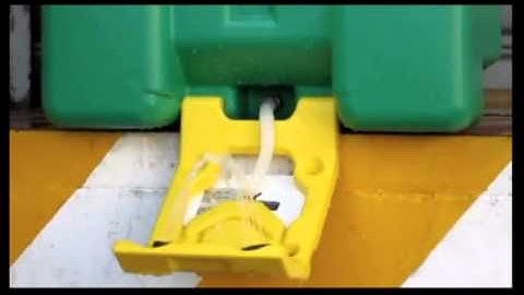 BỒN RỬA MẮT KHẨN CẤP, THIẾT BỊ SƠ CỨU NGỘ ĐỘC MẮT HAWS 7501