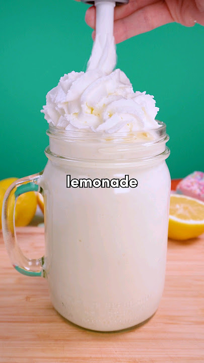 BEAT the heat with this EASY frozen lemonade! #summervibes
