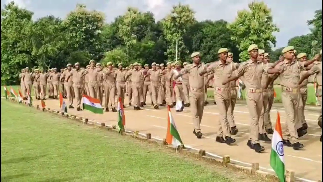 Balrampur Police Line 15th August Pared 