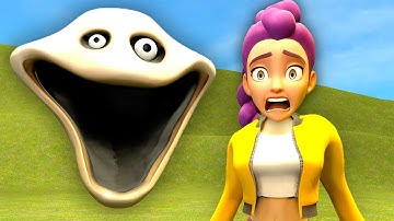 RUMI Found Hungry WORM! K-POP HUNTERS vs Roblox Worm in Garry’s Mod!!!