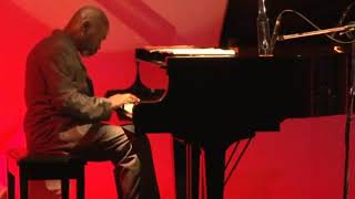Luis Lugo  The Cuban Piano Son de Almendra II -Valdivia