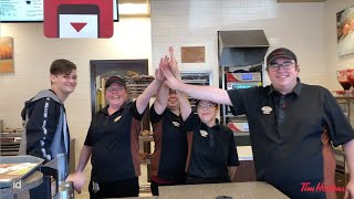 Joignez-vous à notre équipe dynamique! - Tim Hortons