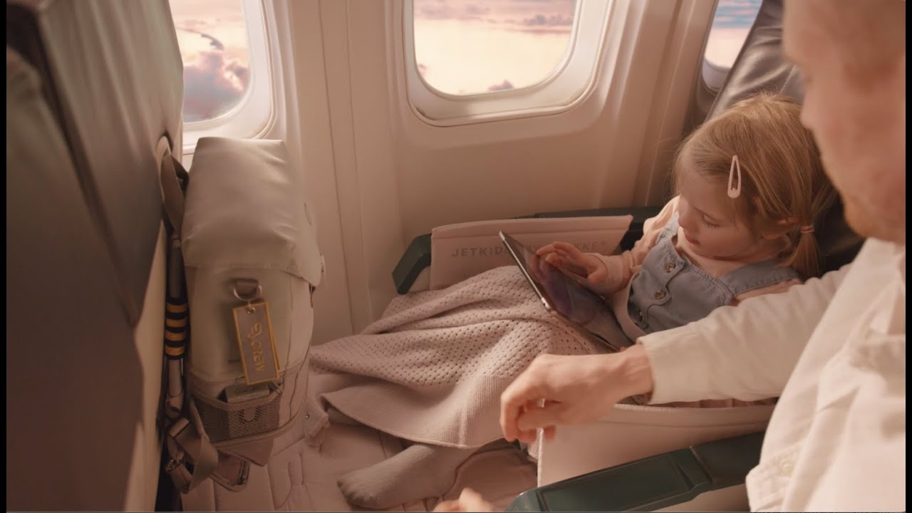 Bed Box de JetKids : un lit pour enfant dans l'avion - BB Jetlag