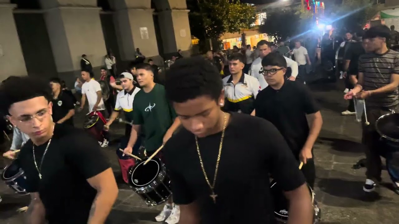 Práctica 28/02/26 Banda independiente La Revolución #4