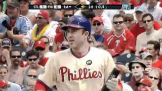 2009/07/26 LaRue's throw hits ump
