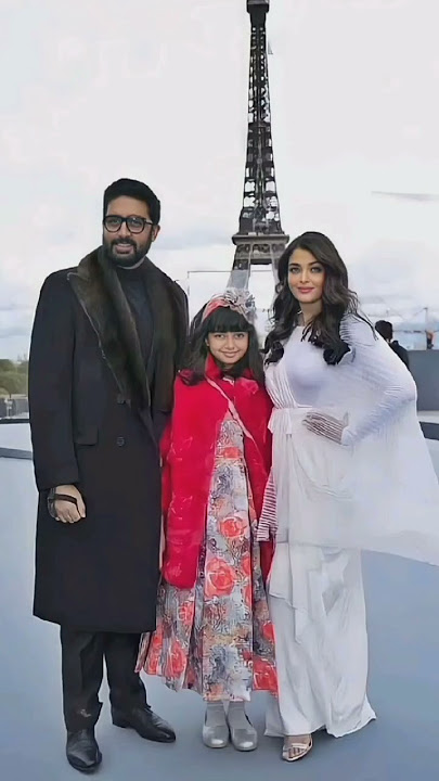 Aishwarya Rai with Her Sweet Family 💕🕺Husband Abhishek Bachchan & Daughter Aaradhya #aishwaryarai