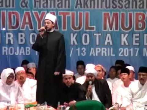 Sholawat Khoirol Bariyyah voc Mustafa Atep di  Lirboyo Bersholawat