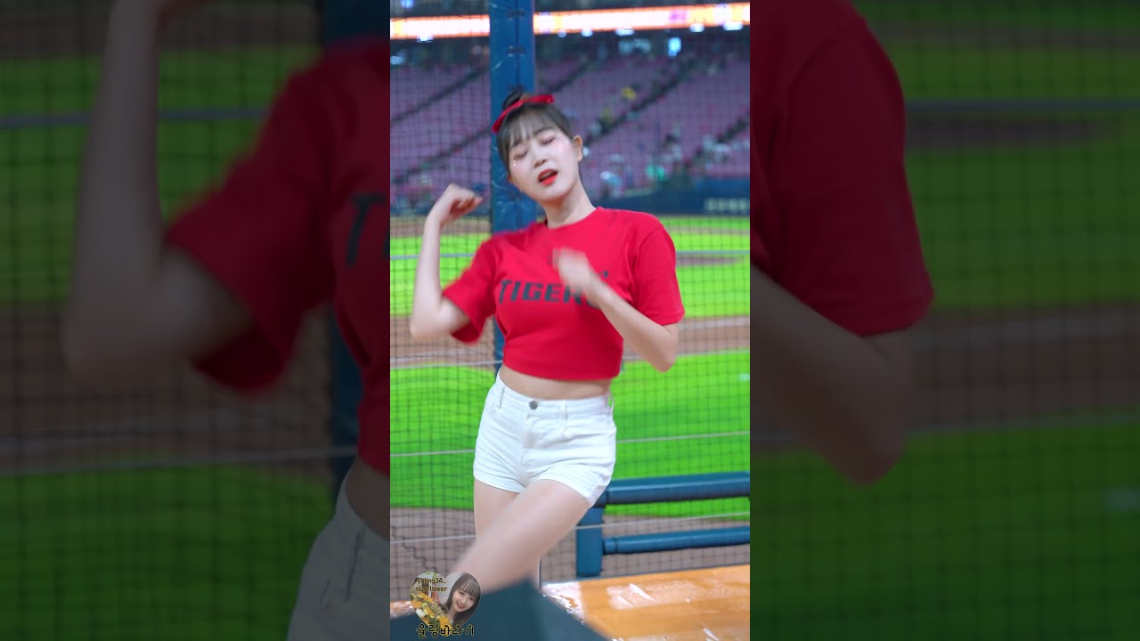 [4K] 변하율 치어리더(Byun Ha-Yul) - '르세라핌(LE SSERAFIM) - ANTIFRAGILE'