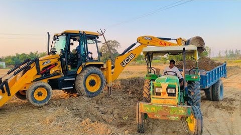 JCB 3dx Extra Backhoe Loading Mud in Trolley With Powertrac434 John Deere5205 Powertrac439 Tractors
