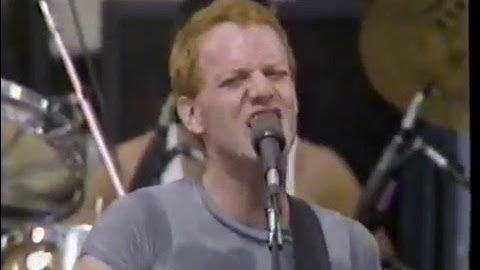 Oingo Boingo – US Festival 1983 – Goodbye Goodbye / Nothing To Fear / Backstage Banter