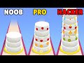 NOOB vs PRO vs HACKER in Wedding Cake Run