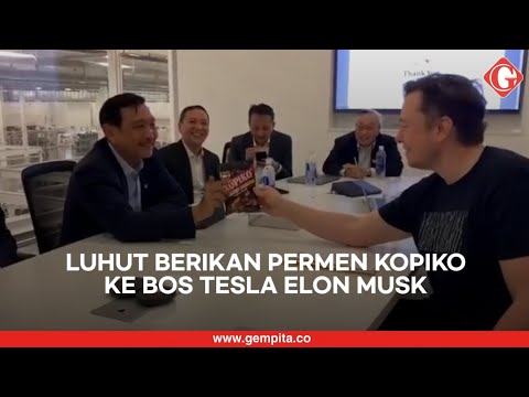 Momen Luhut Berikan Permen Kopiko ke Elon Musk Orang Terkaya Didunia