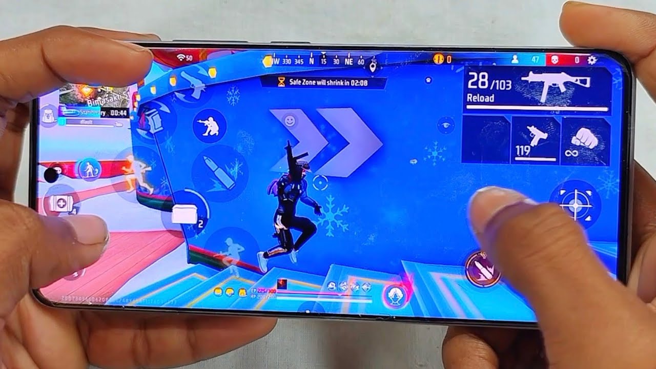Handcam Solo Vs Squad ⚡ Full Map 3 Finger Hud Gameplay In Poco X7 Pro 📲 ...
