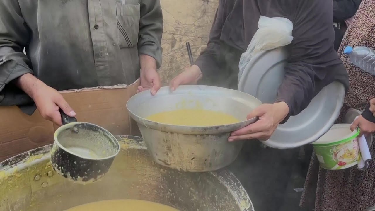 الجوع يقتل غزة ببطء