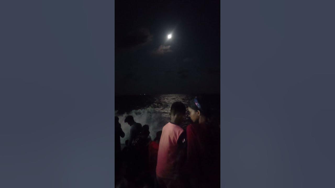 #nature #night #fullmoon #moon #sea #song #hindisong #music #follow