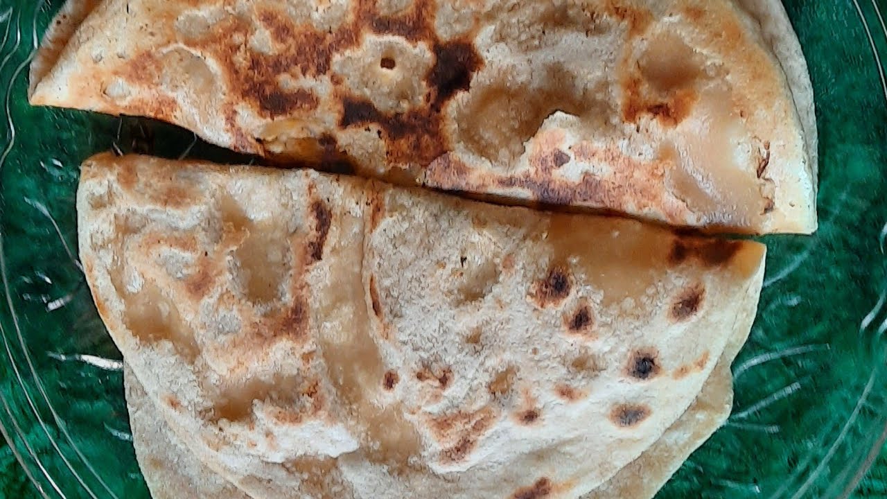 Pakistan Hotel Roti Hotel style Roti / tandoori roti made on tawa - YouTube