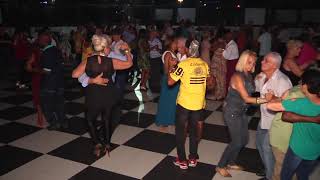 Download Lagu Leandro e Nereu na Domingueira do Carijó OUT 18 parte 01 MP3 Download Lagu Leandro e Nereu na Domingueira do Carijó OUT 18 parte 01 MP3