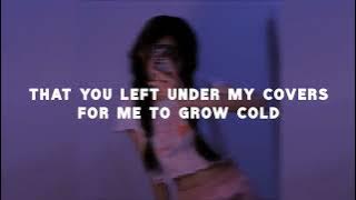 I don't wanna miss somebody who's not missing me - Your shirt [Remix, Lyrics]