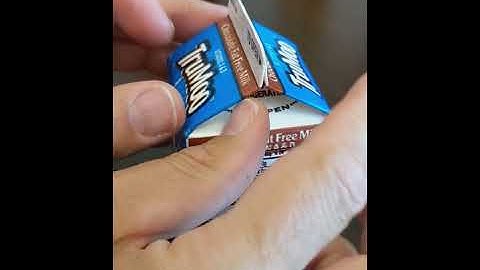 Kindergarten: How to open your milk container.