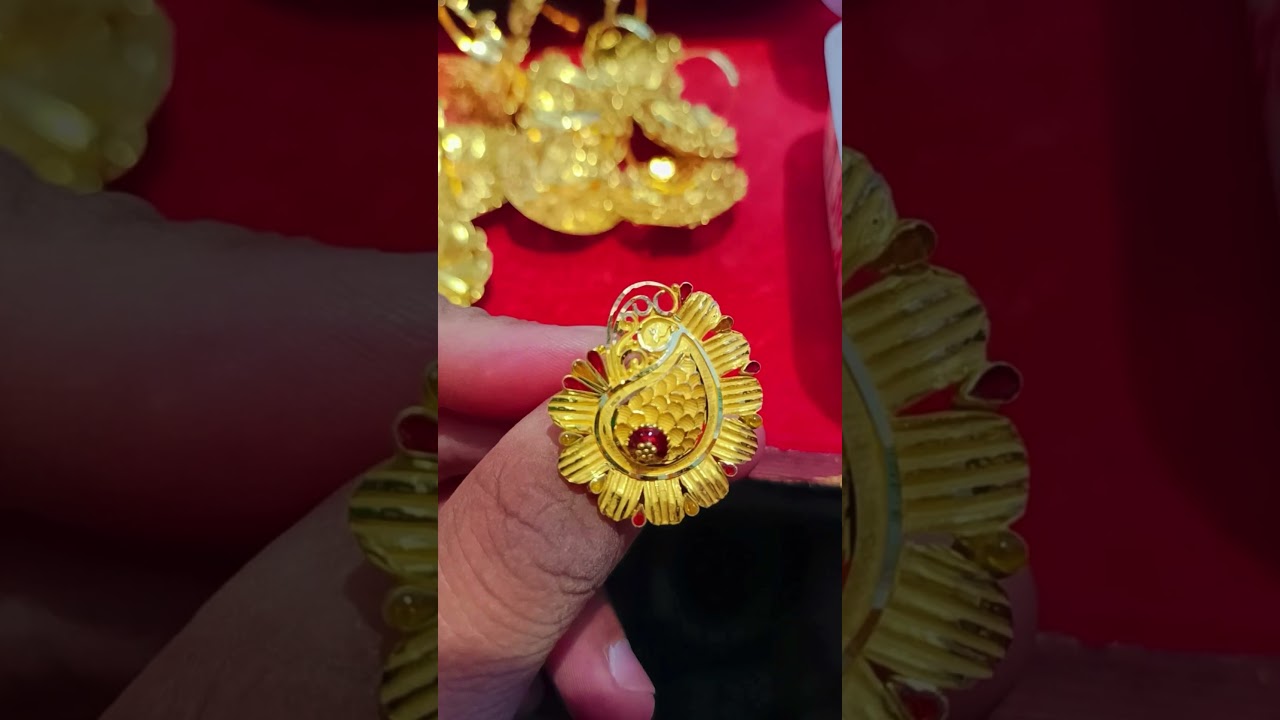 Ruby antique flower adjustable ring – House of Jhumkas