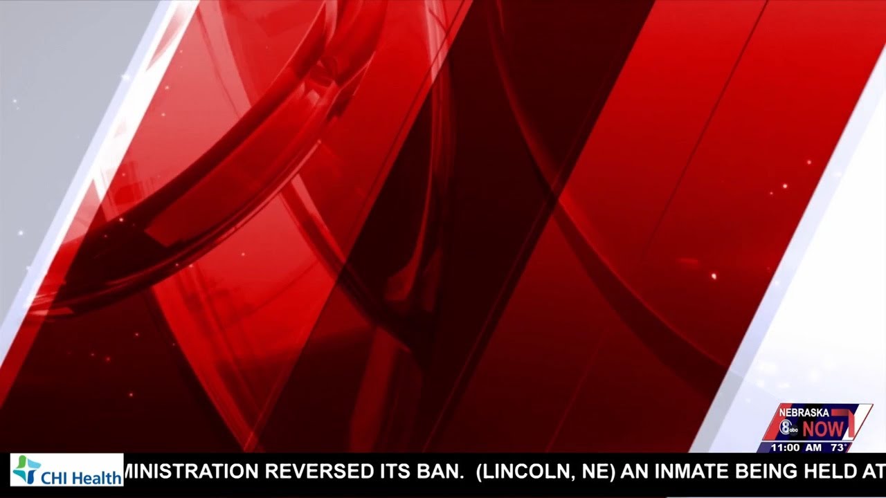 Police investigating armed robbery at south Lincoln gas station - YouTube